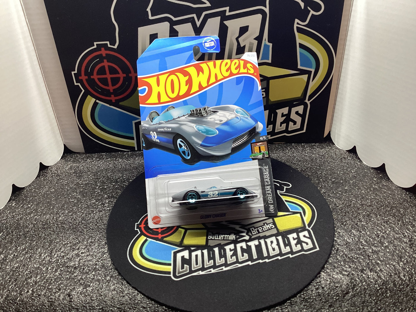 HOT WHEELS Glory Chaser - Grey